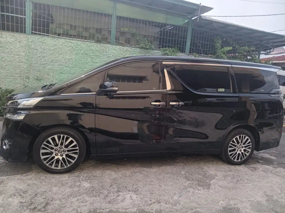 Toyota Vellfire 2017 Bensin