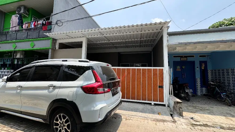 Dijual Rumah 1 1/2 Lantai Free Kitchen Set