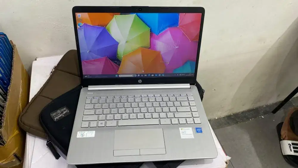 Jual laptop HP 14s