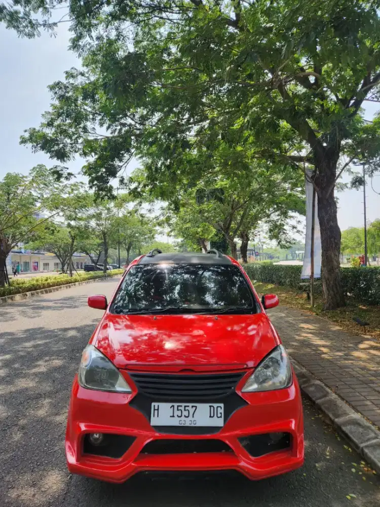 AVANZA G 2005 MANUAL WARNA MERAH