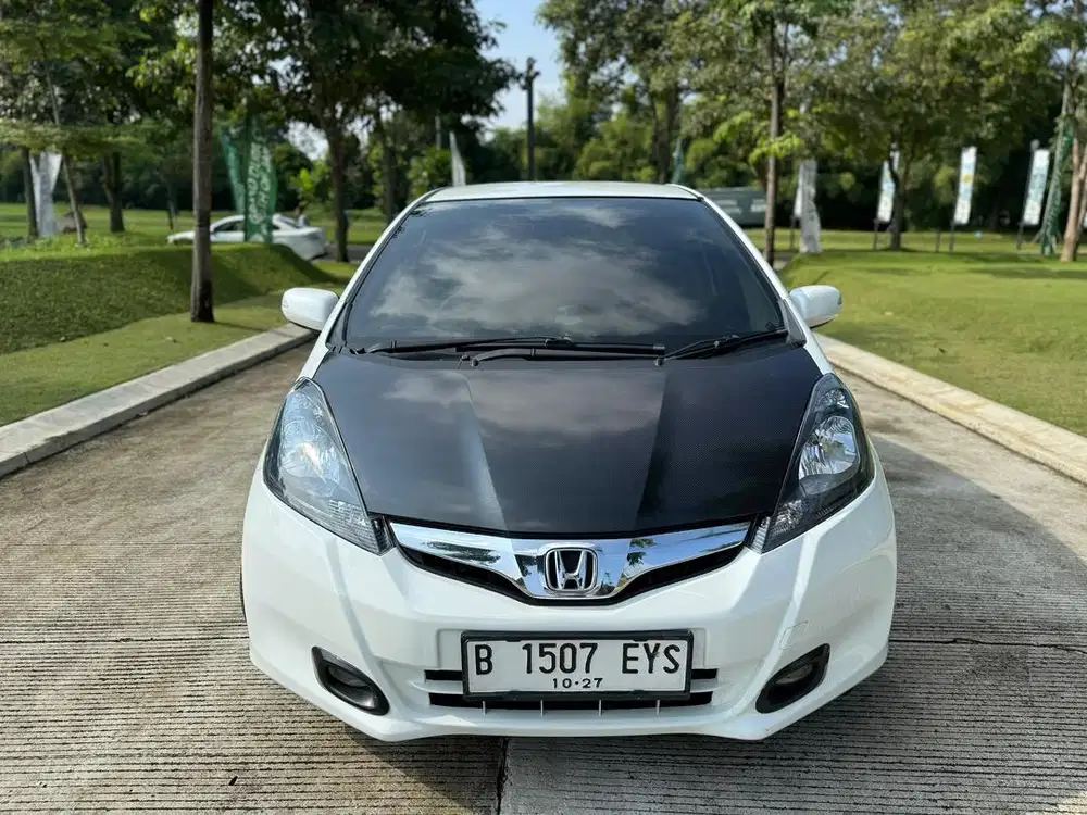 TERIMA TUKAR TAMBAH / HONDA JAZZ S MANUAL 2013
