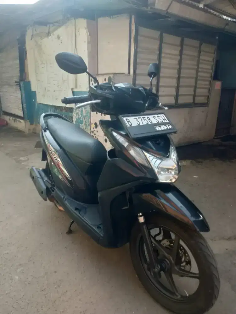 Beat eSP tahun 2015. Mls. Tgn pertama.