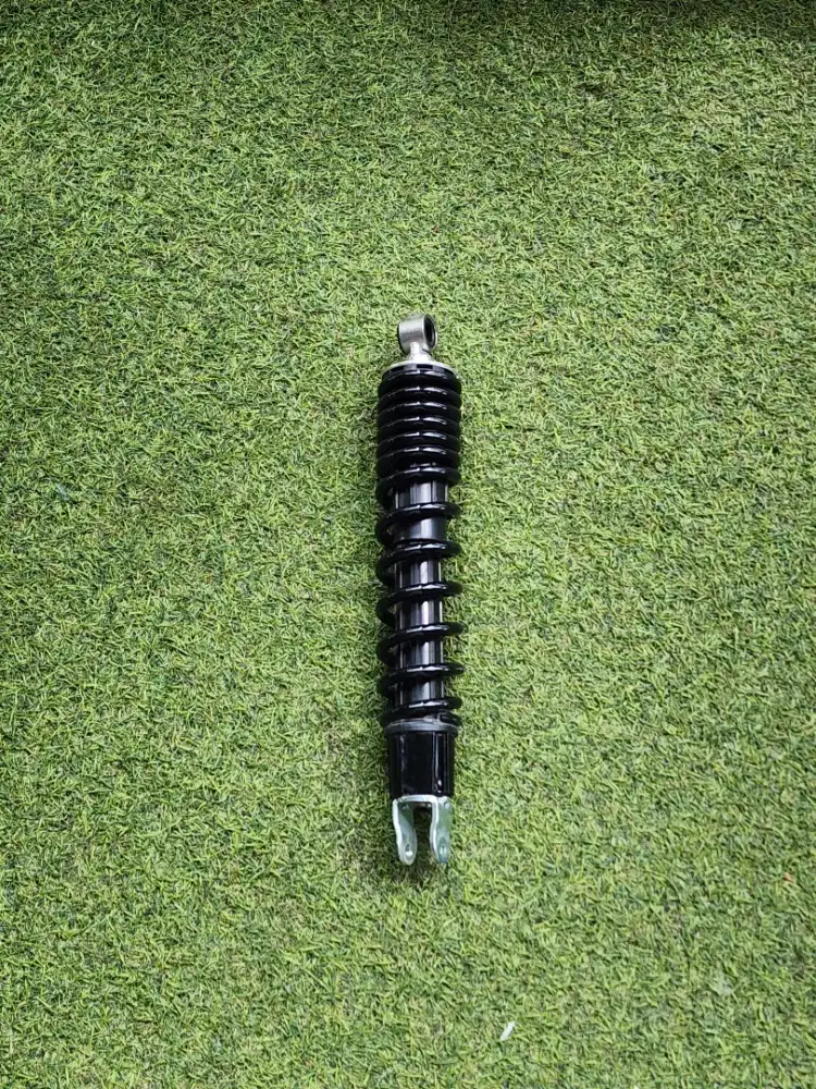 Shock belakang honda stylo 160
