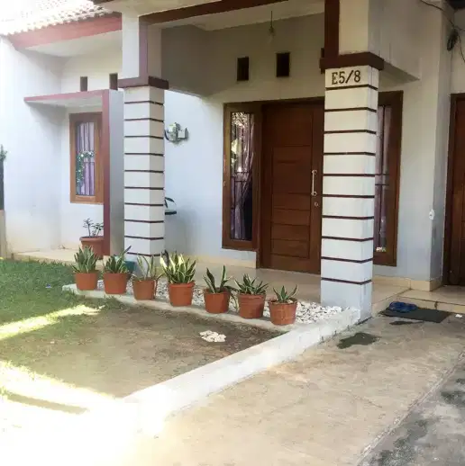 Dijual Rumah Asri & Luas di Sawangan Permai Kota Depok