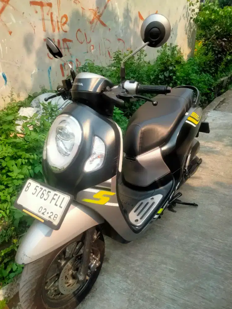Di jual cepet dan jual apa adanya
