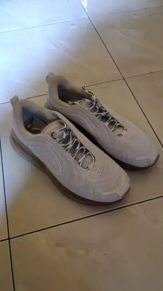 Sepatu nike air max 720