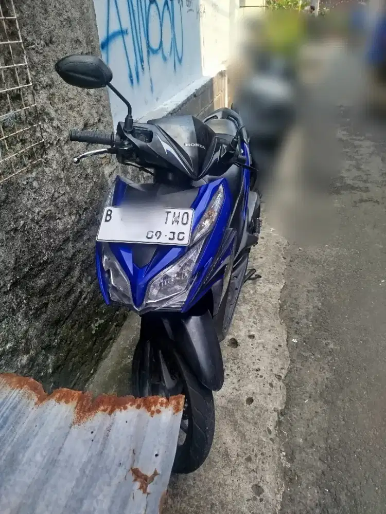 DIJUAL VARIO 125 OLD TAHUN 2014