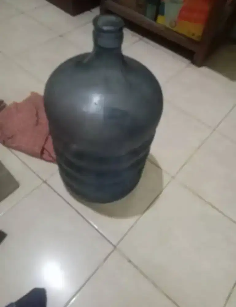 Galon aqua asli