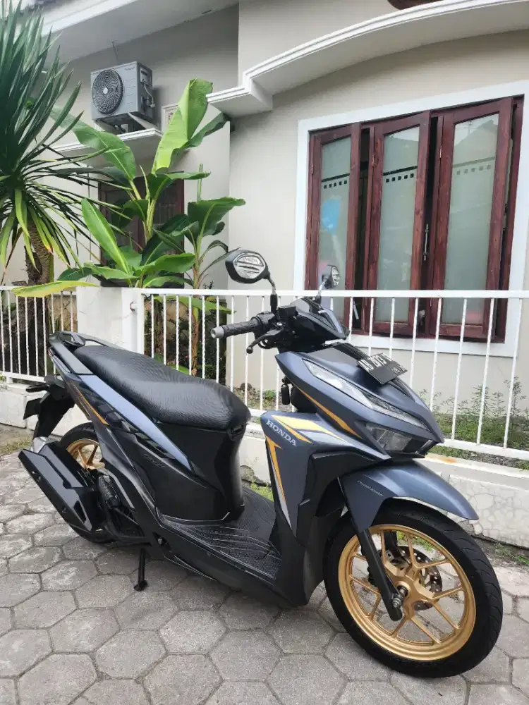 VARIO 125 SE 2021