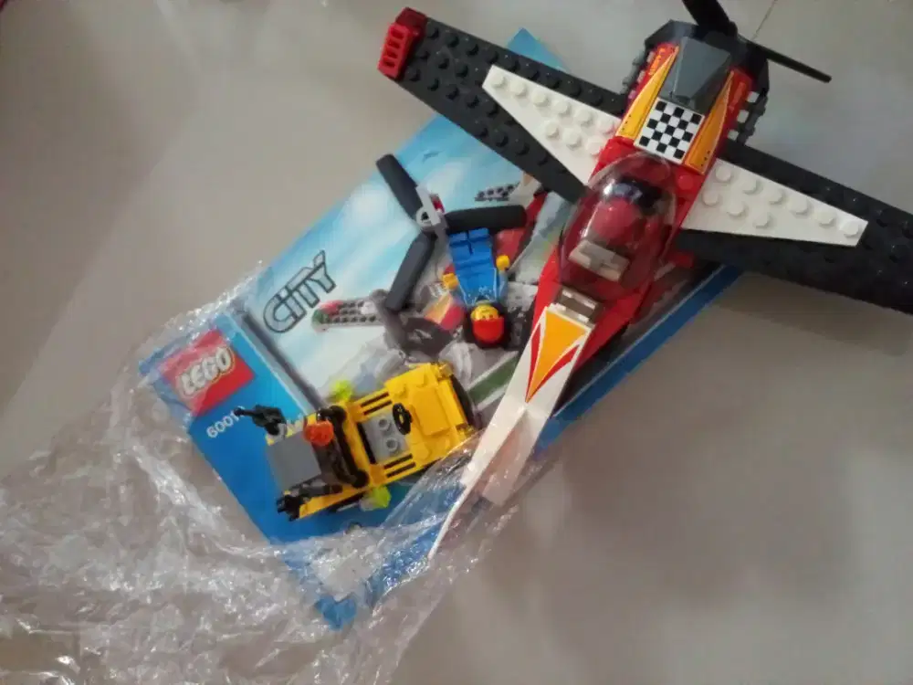 Preloved lego city