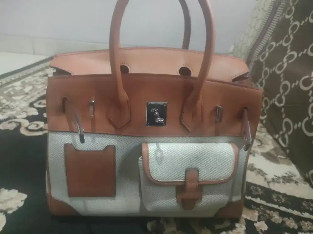 Jual tas no brend kulit bagus