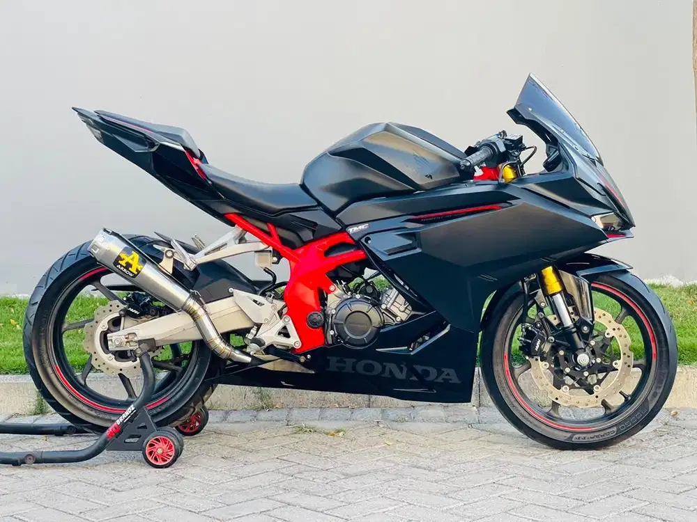 Honda cbr250rr new body 2023 low odo cbr 250rr red chasis cbr250 rr