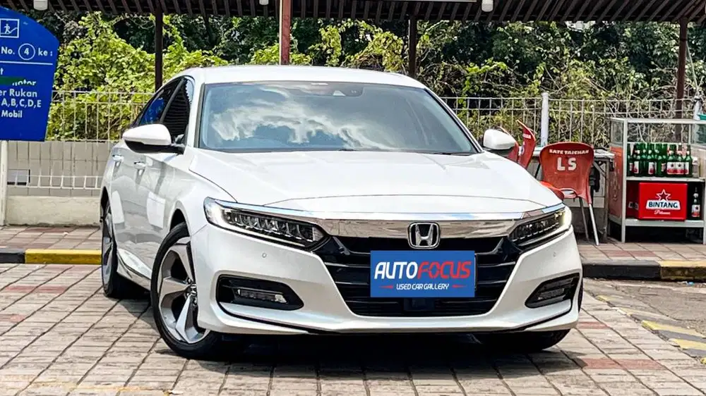 Honda Accord 1.5 Turbo Sensing Facelift AT Putih Nik 2020