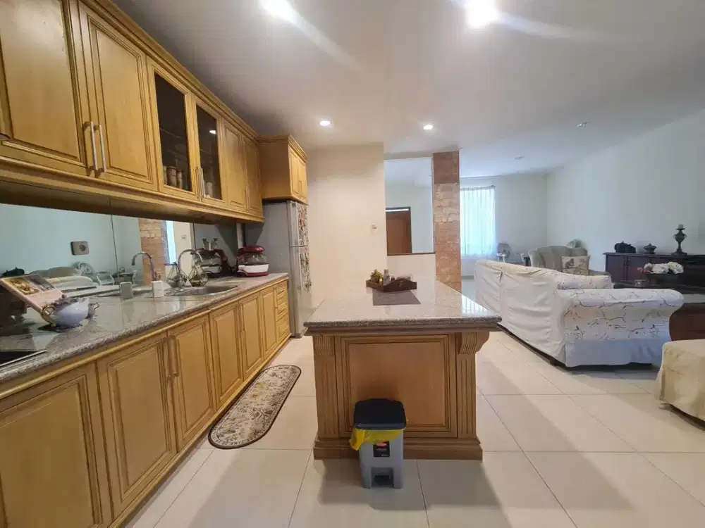 Dijual Rumah Siap Huni dan Nyaman Setraduta Setra Duta Bandung