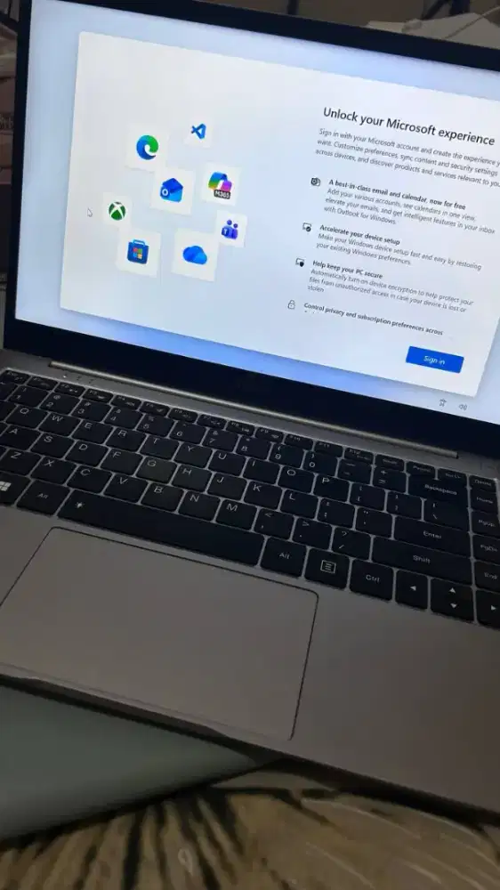 Infinix inbook X2 Intel core i3