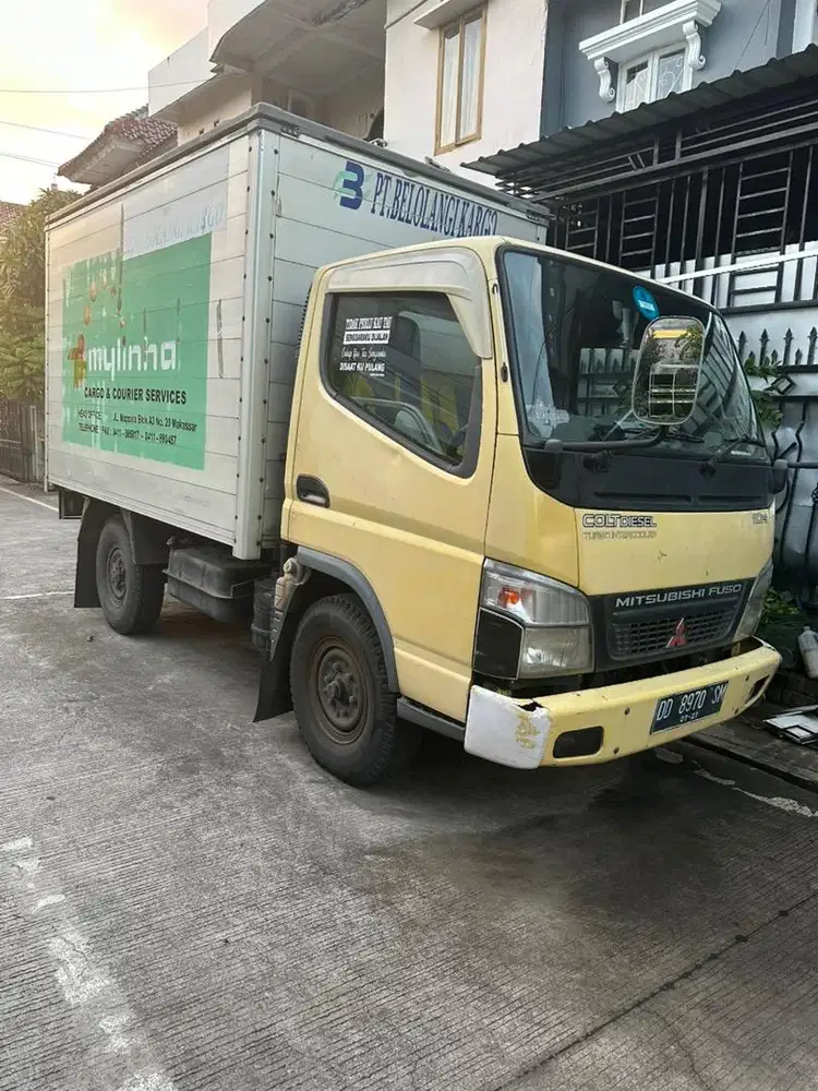 Dijual cepat mobil