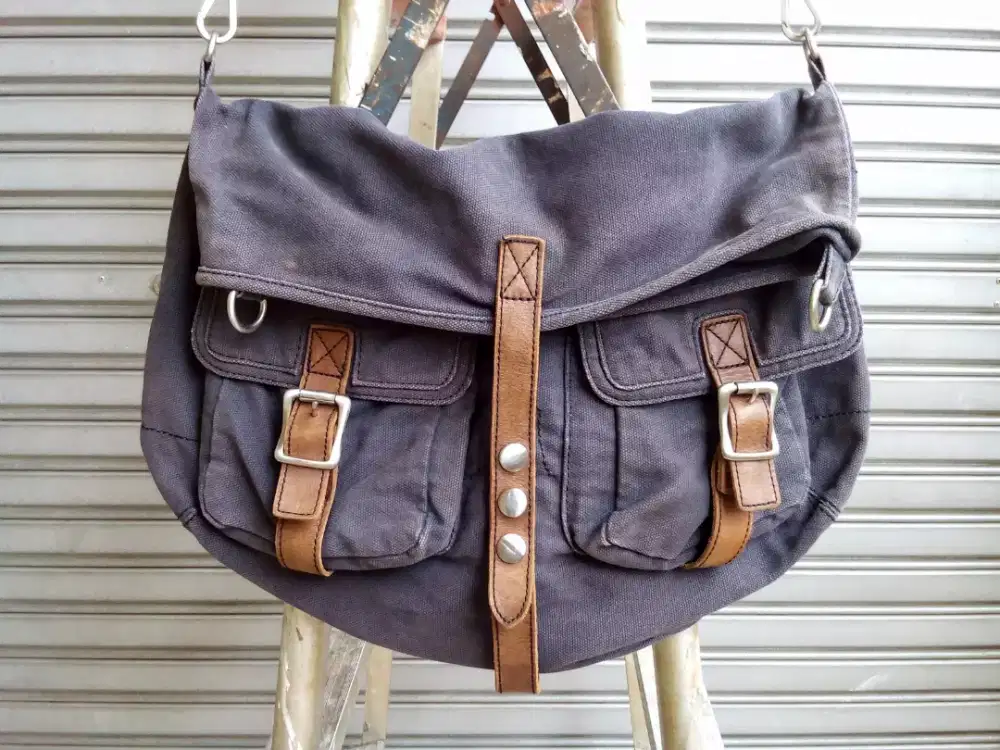 Tas Sling Denim GAP