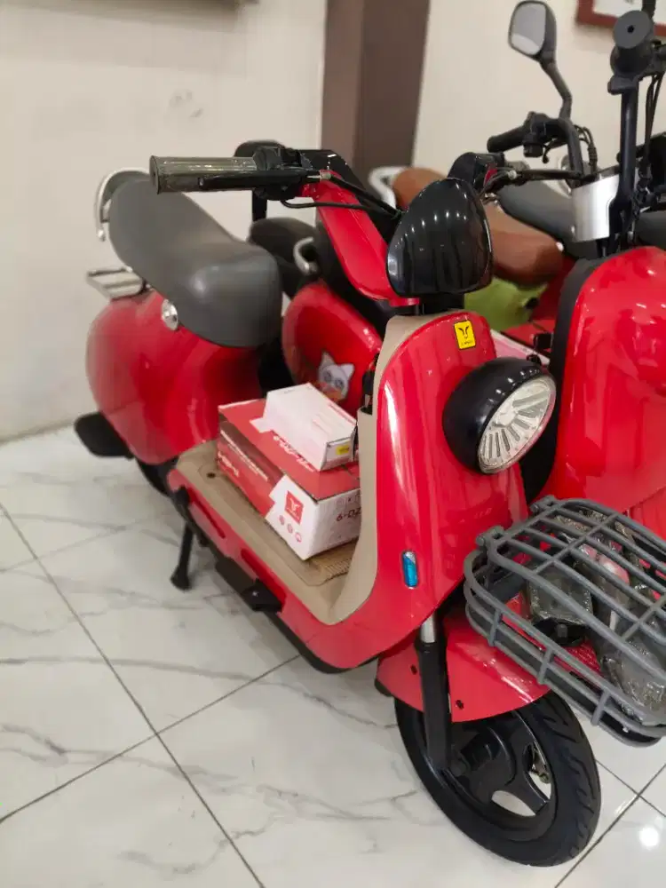 Sepeda Listrik Uwinfly R8s