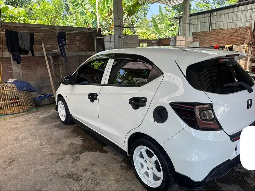BRIO E MT 2021 PUTIH PLAT W, FITUR RS & KM 100K MANTAP! Modif ringan