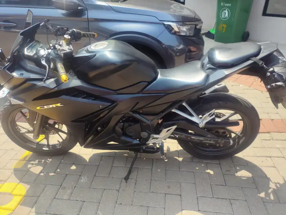 CBR 2012 KM sangat rendah mulus