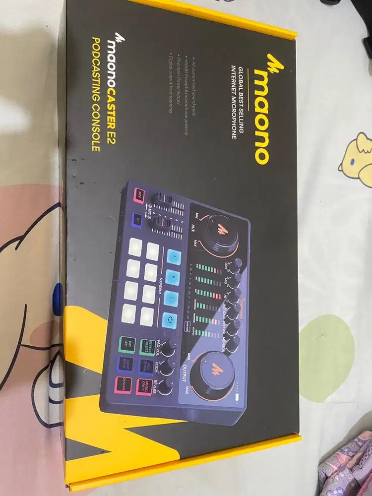 Sound Card Maono Caster E2 Live Streaming + Mic & Kabel Mic ( LikeNew