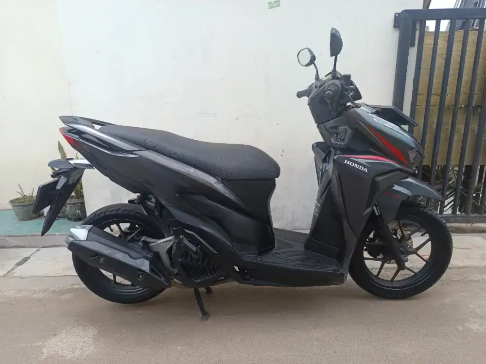 Honda vario led new 125 2019 lengkap pajak hidup