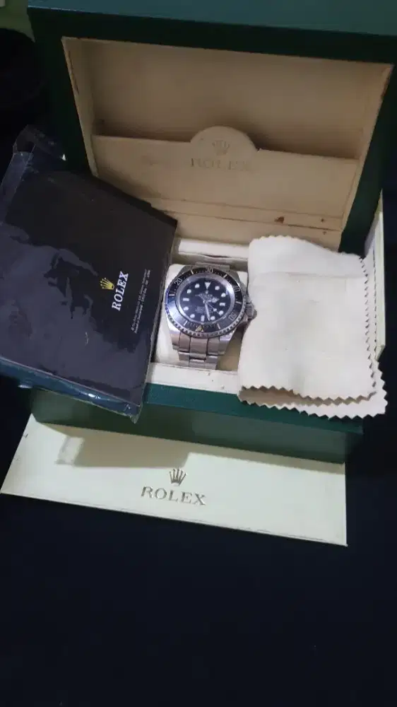 Jam tangan automatic rolex sea-dweller