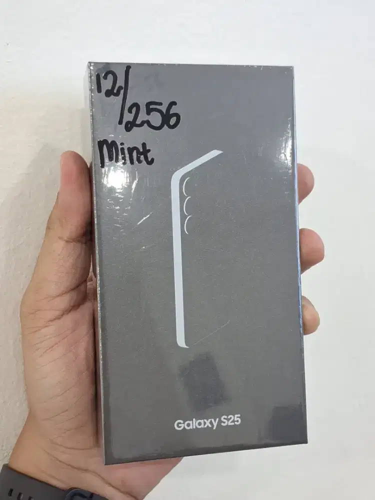 (New) Samsung Galaxy S25 5G 12/256GB..