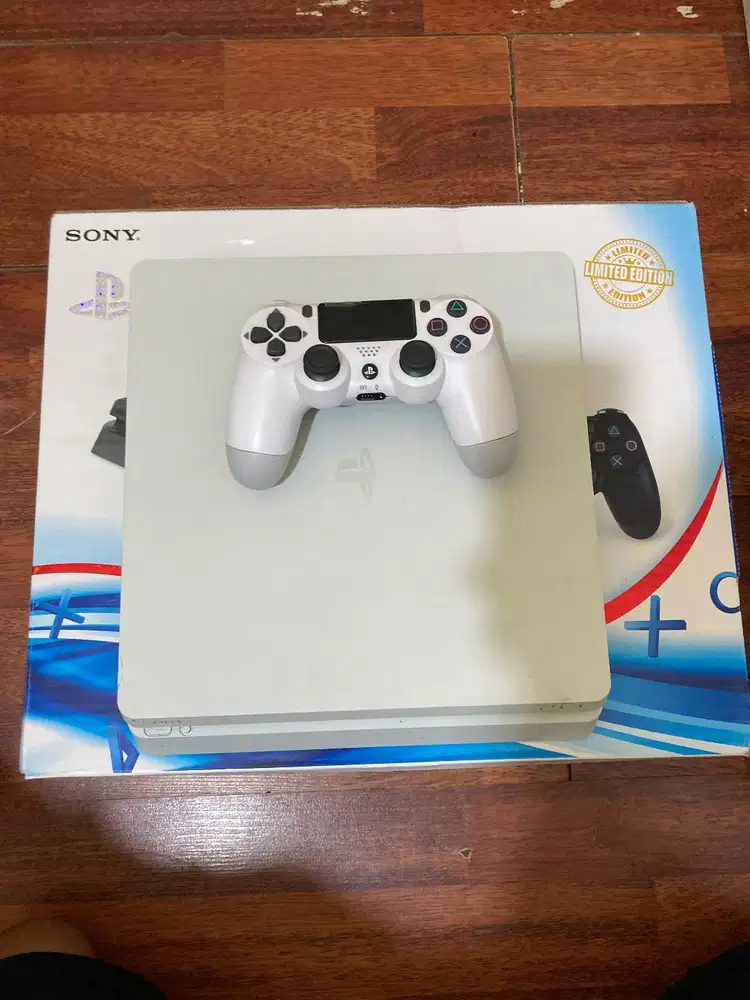 ps4 slim fullset