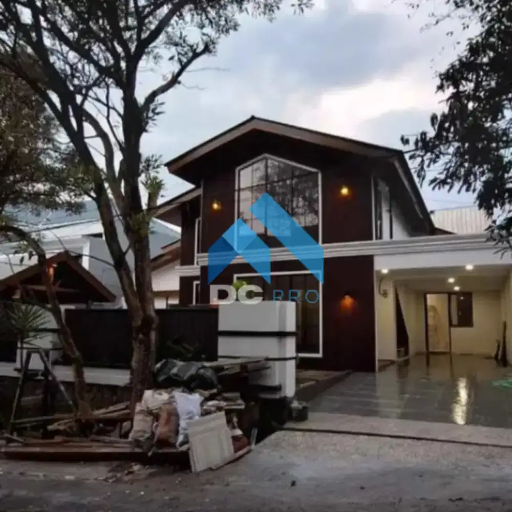 Rumah gaya eropa tanah luas dekat Pemkot Cimahi exit tol pasteur