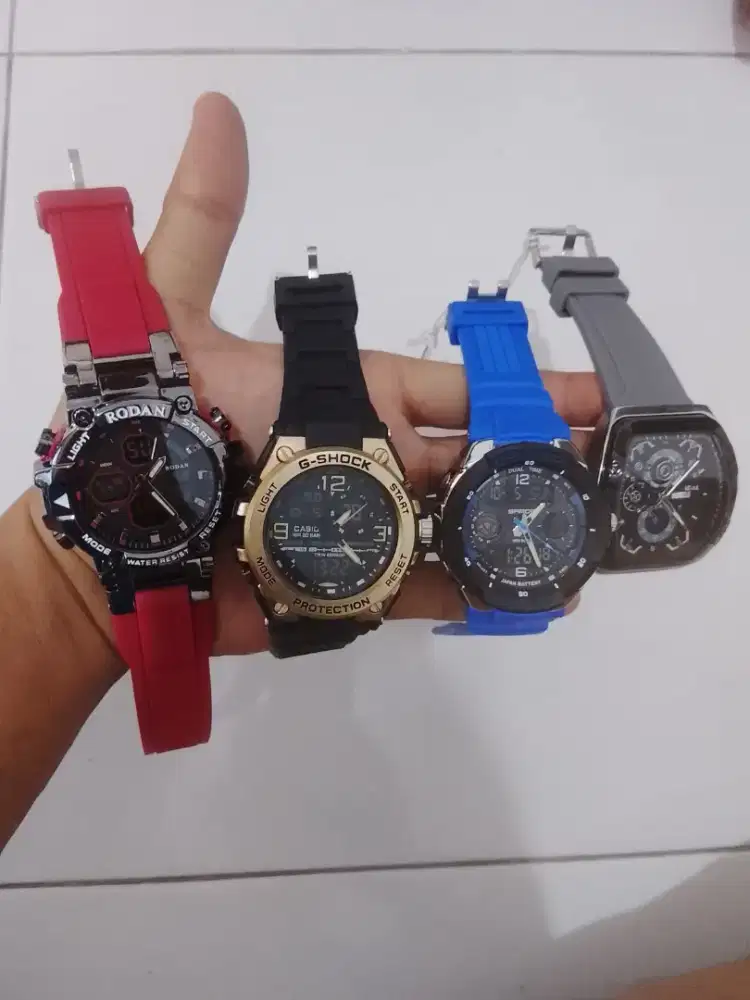 Jual Murah 4 Buah Jam (BARU)