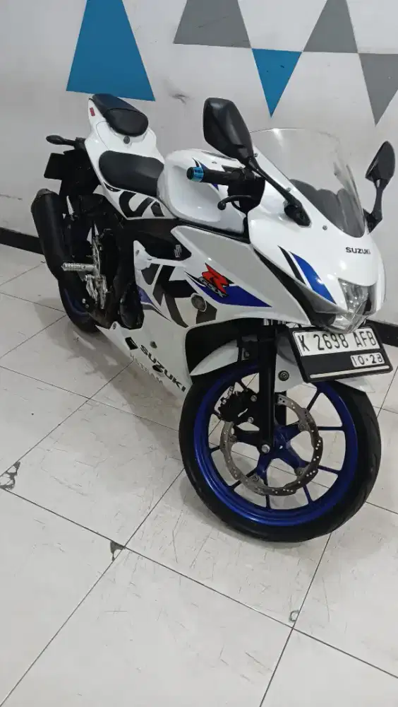 Suzuki GSX-R 150 2018 Pajak Baru