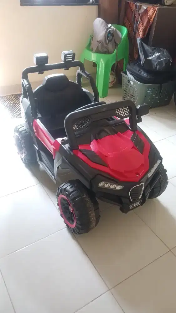Mainan Mobil Aki Anak