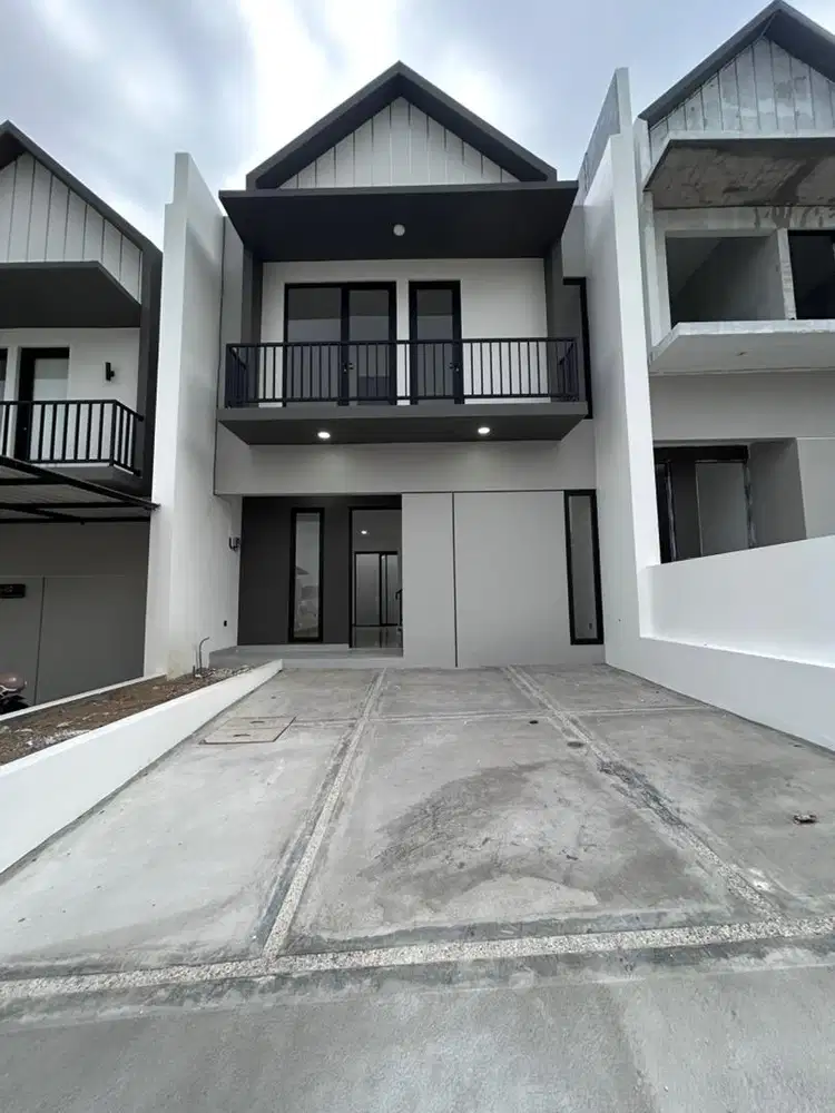SIRANDA TERRACE 2 LANTAI DI TEMBALANG