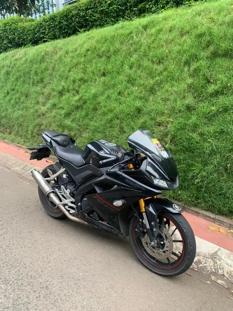 Yamaha R15 V3 Black