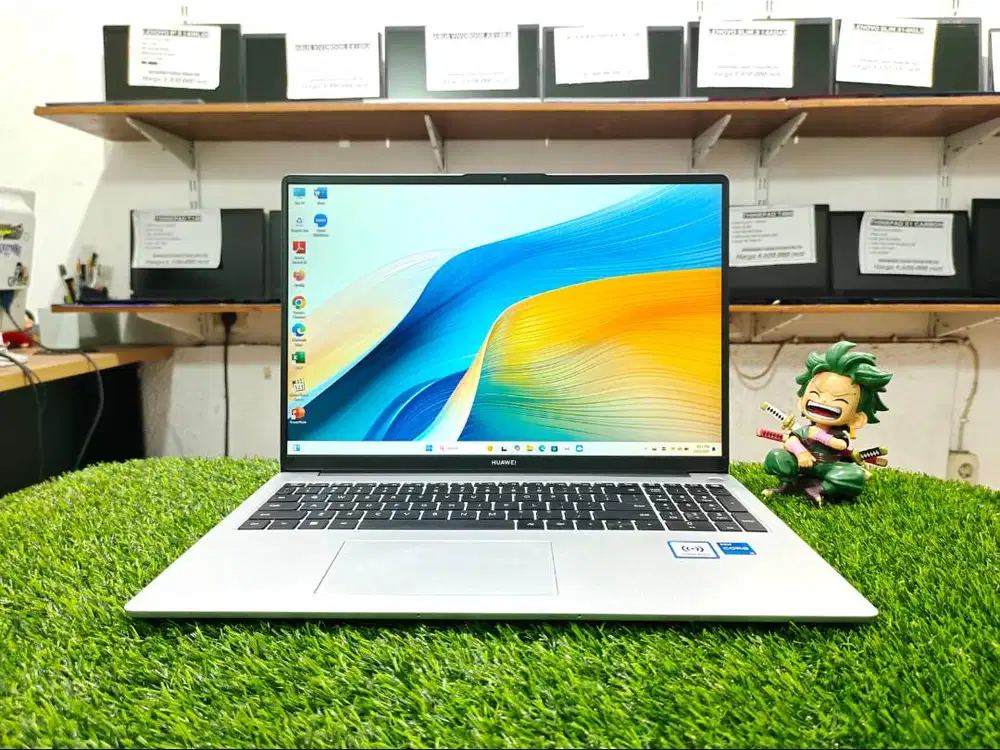 Laptop bekas HUAWEI MATEBOOK D16 Intel Core i5-13420H Ram 16GB
