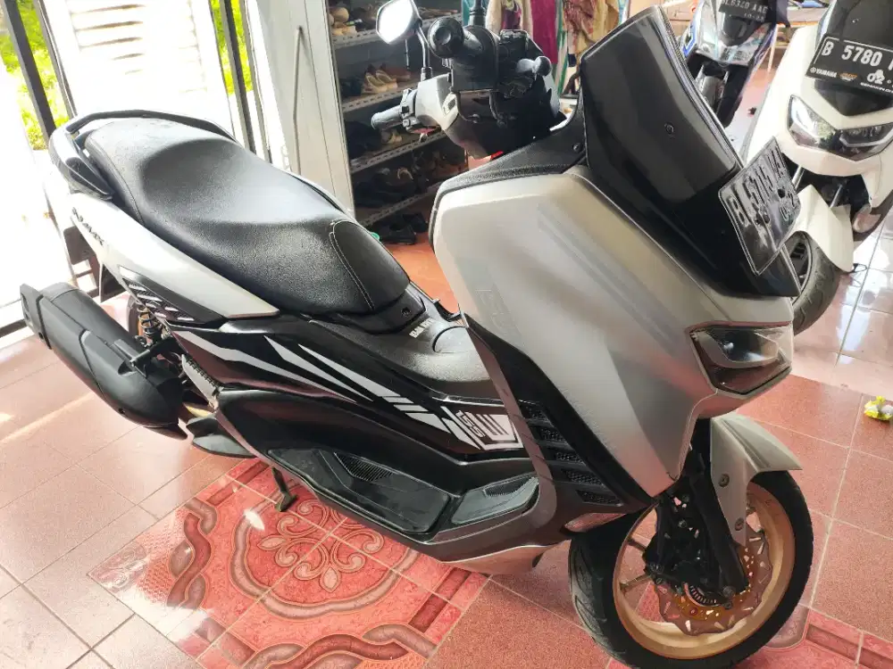 Jual cepat NMAX 2020 silver