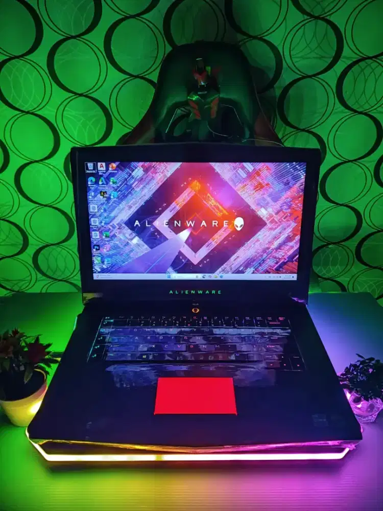 ALIENWARE 15-R3 [NVIDIA GTX VRAM 6GB