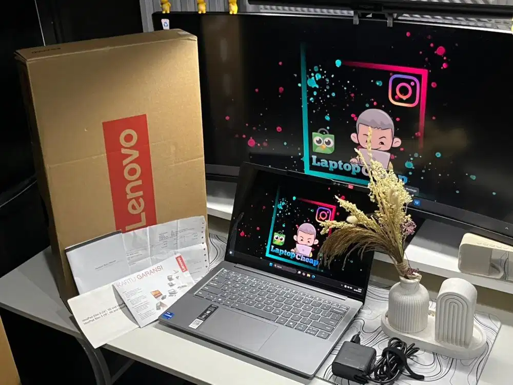 Lenovo Ideapad Slim 5 2025 OLED i7 13620H Garansi 2027 Likenew