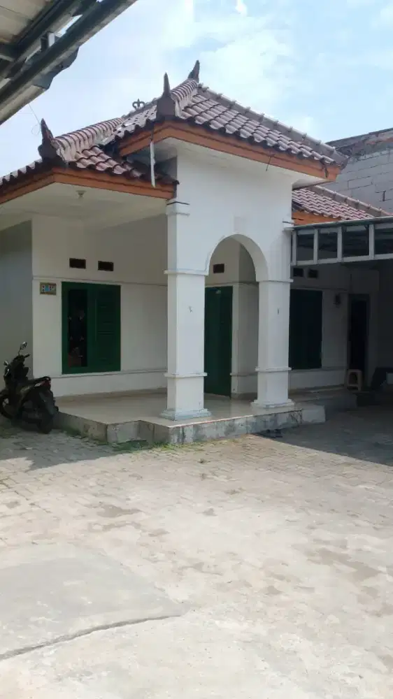 Dijual Rumah Strategis di sekitar jakarta timur