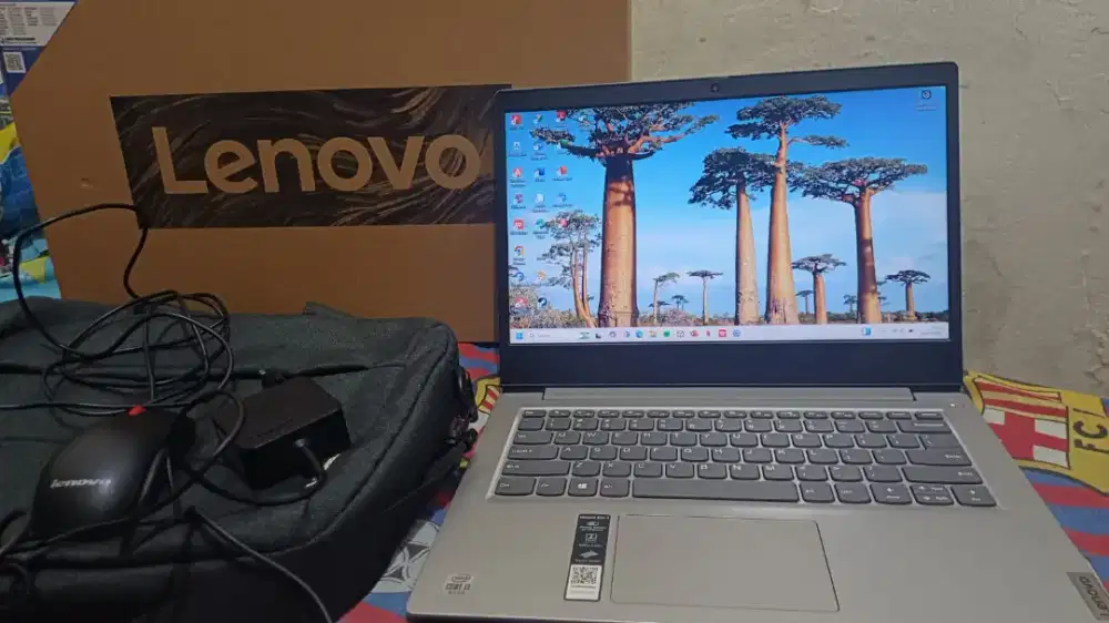 Lenovo I3 801 WA