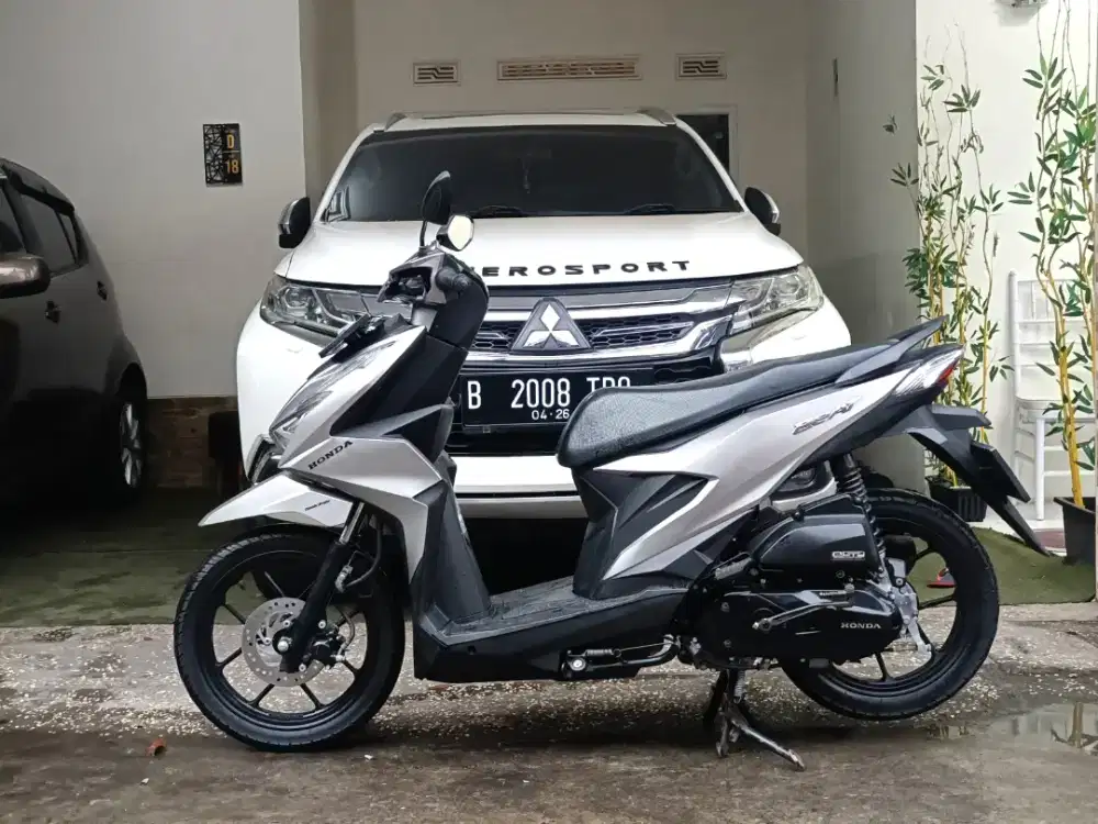 Beat deluxe tahun 2021 low km 24rb/tt boleh gan cash lebih bagus