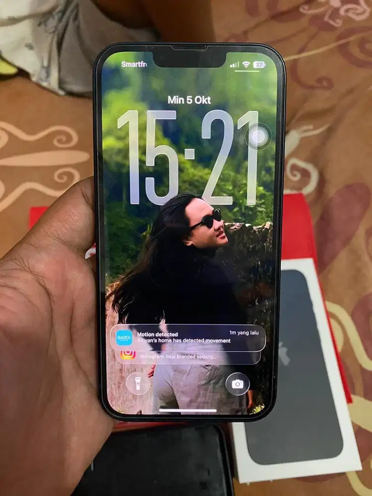 Di jual iphone 13 128gb mulus