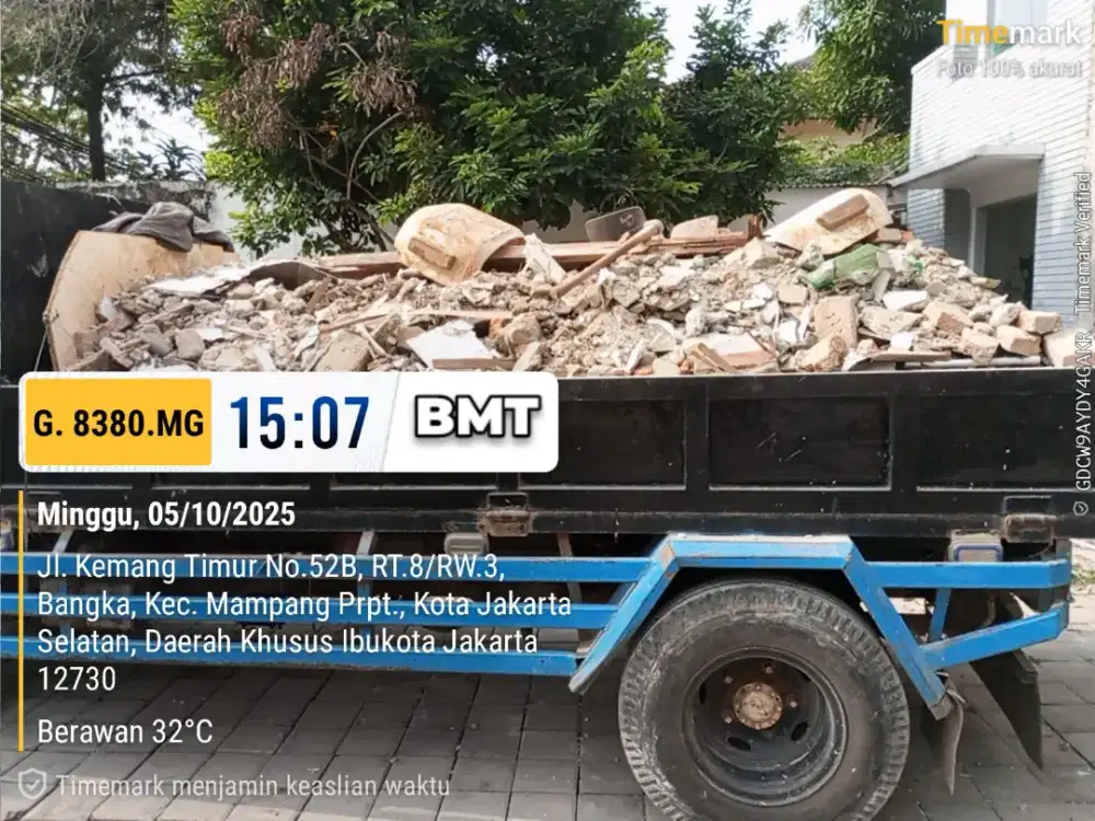 Jasa buang puing dan sampah