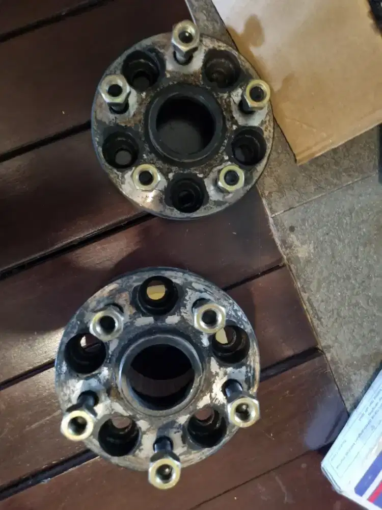Adaptor velg 3 cm untuk mobil toyota