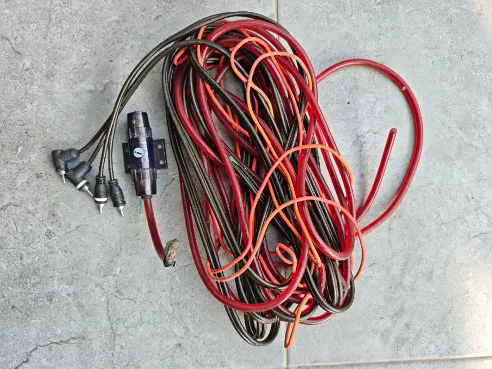 Kabel audio bekas Honda Mobilio Merk Intersys