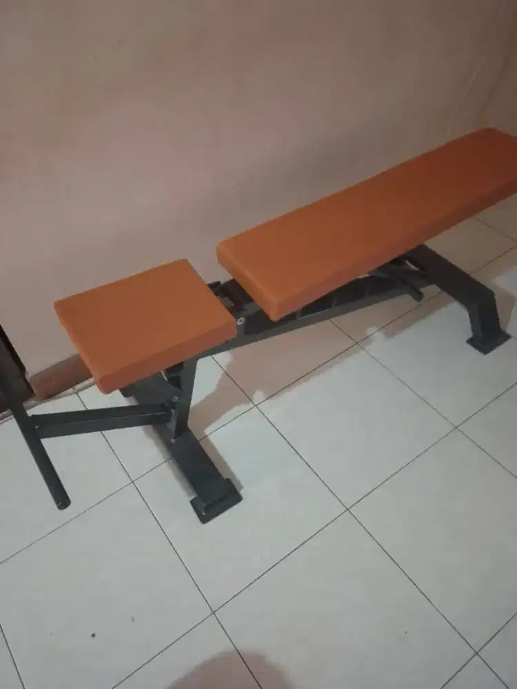 Bench multi fungsi ekonomi