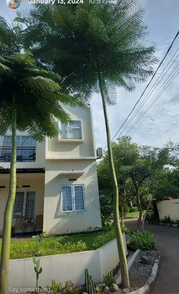 Rumah 2 Lantai Kristal Garden Residence– 5 Kamar, Fasilitas Lengkap