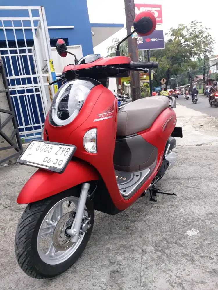 HONDA SCOOPY PRESTIGE 110CC  2025 KM 900 PERAK
