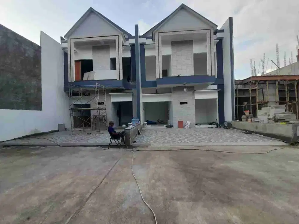 Townhouse Dekat Tmii dan Mabes Cilangkap